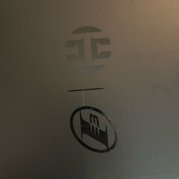 REEBOK QUESTION MID JAMES HARDEN ALLEN IVERSON BLACK RED WHITE FZ1365‎ SIZE 6.5 - Picture 6 of 6